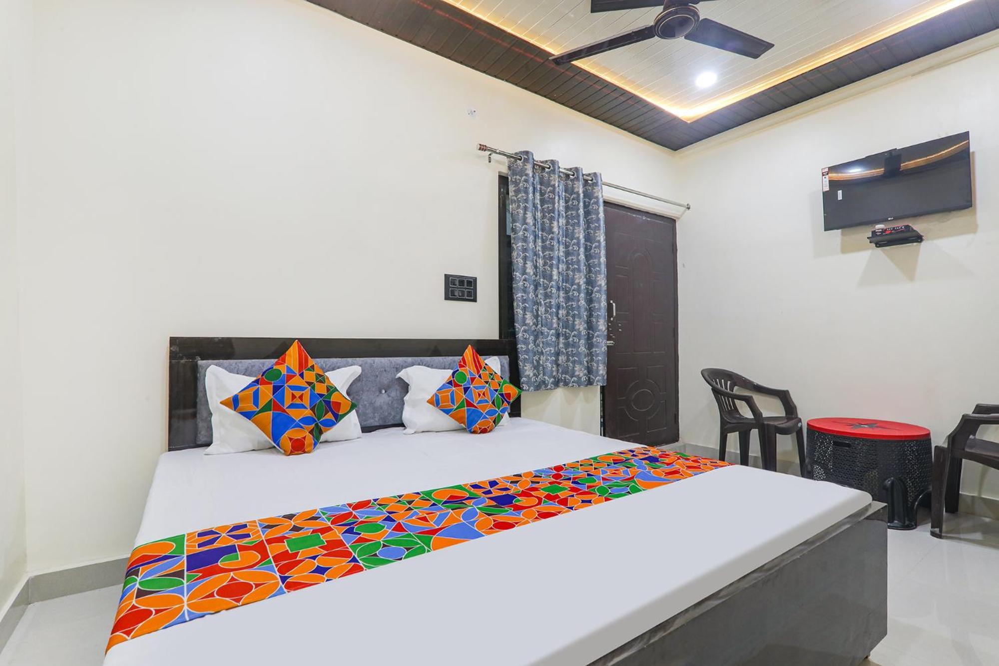 Fabexpress Awadh Inn - 400M From Shri Ram Janam Bhumi Ayodhya Exterior foto